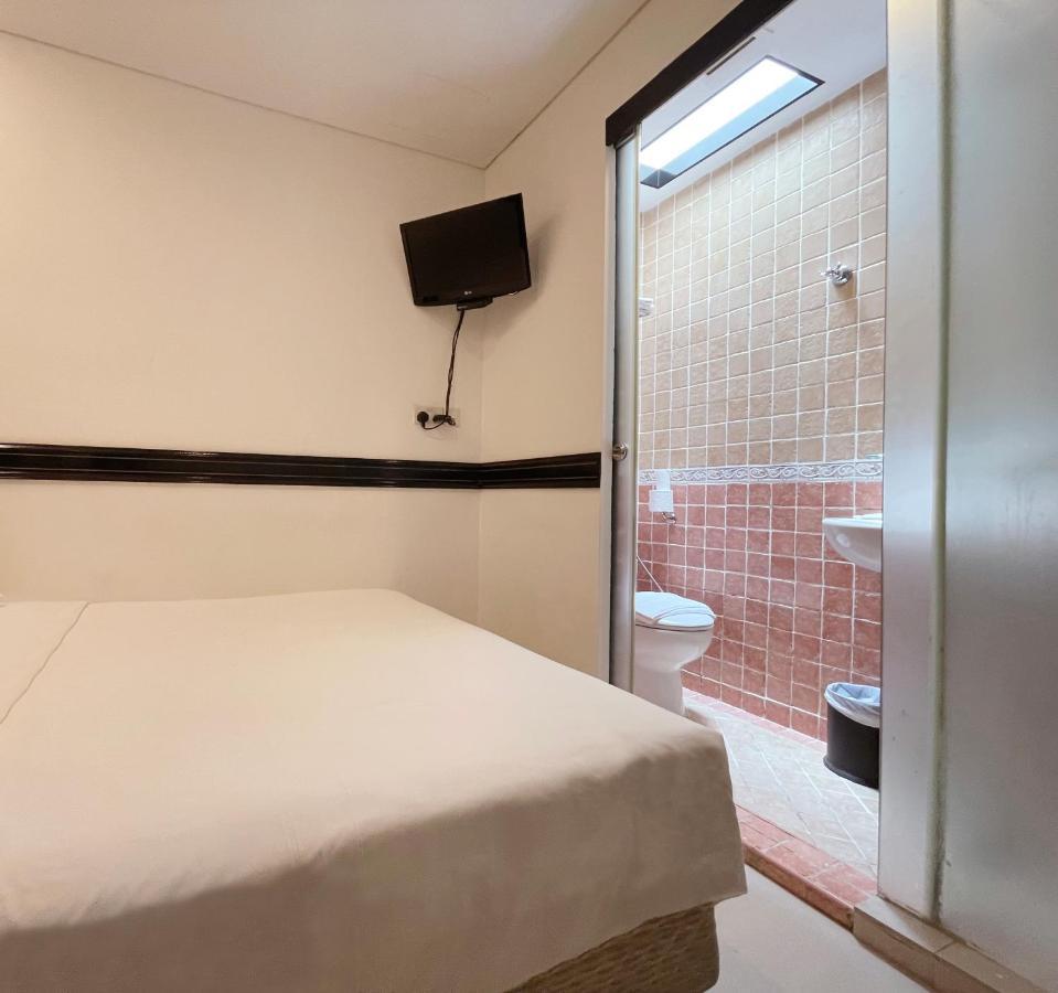 Skylight Standard Double Room
