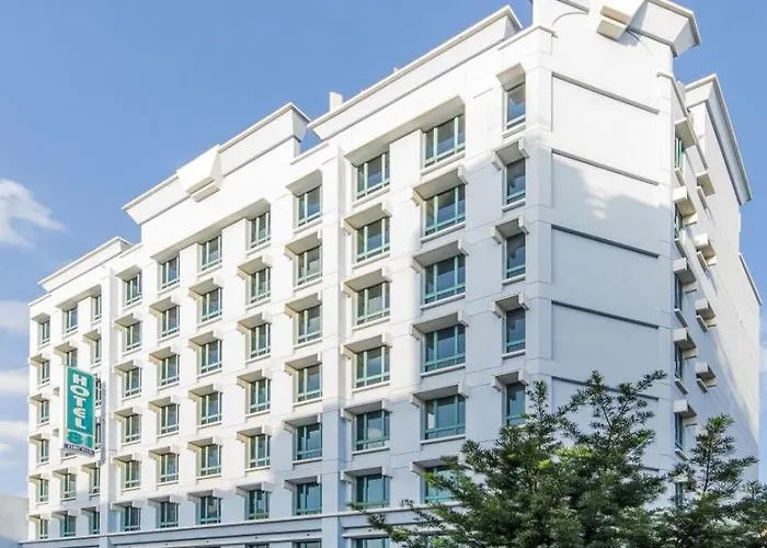 Hotel 81 Orchid